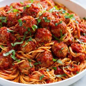SPAGHETTI & MEATBALLS
