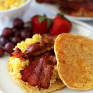 pancake bacon eggs sandwich