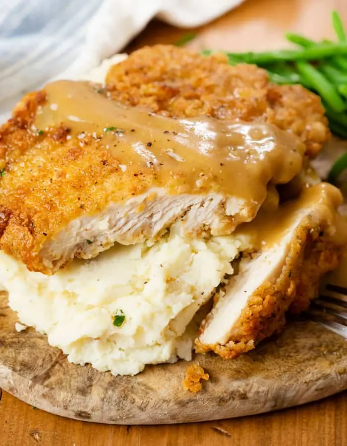 country chicken with mashed potatoes