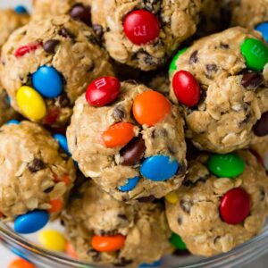 M&M PROTEIN BALLS