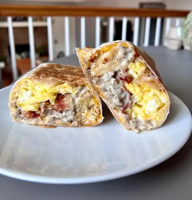 COUNTRY BREAKFAST BURRITO